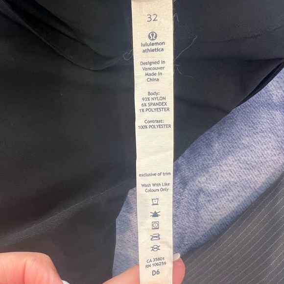 Two pairs of lululemon men’s 32 shorts - Picture 5 of 6